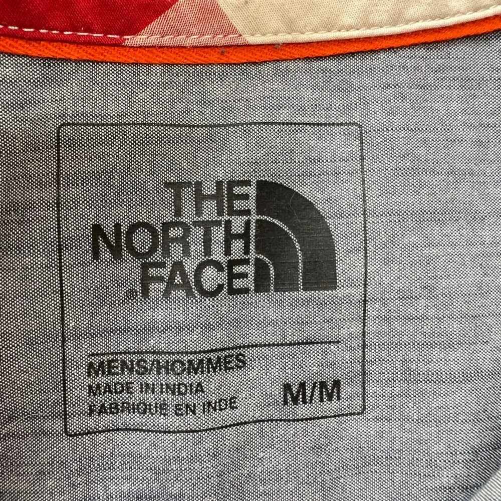 The North Face Mens Medium Red Check Plaid Short Sleeve Button‎ Up Shirt Summer
